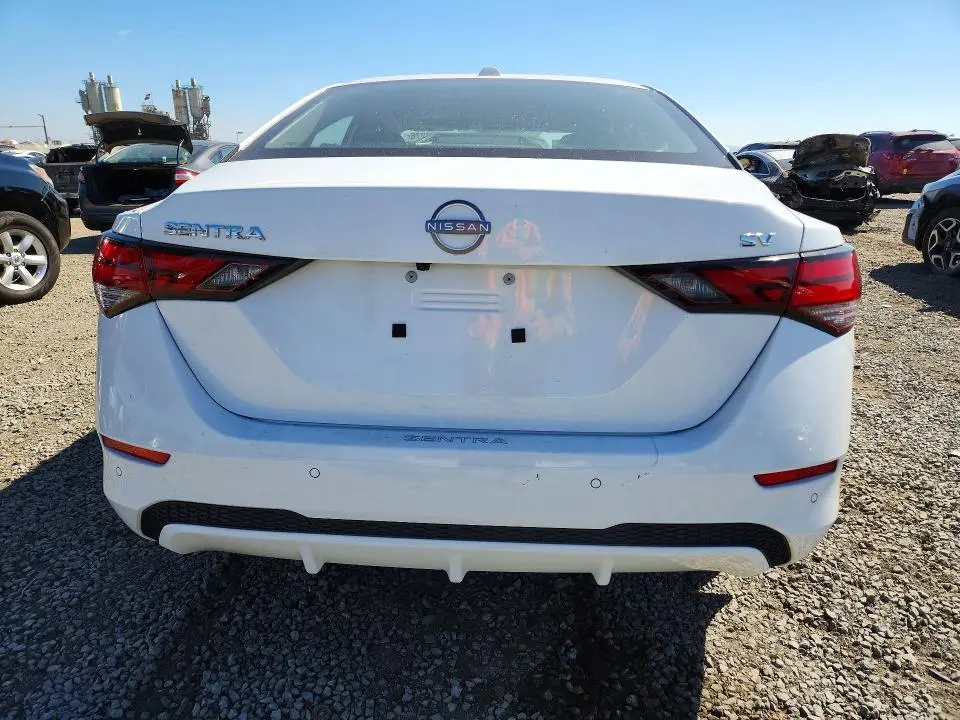 2024 NISSAN SENTRA SV  