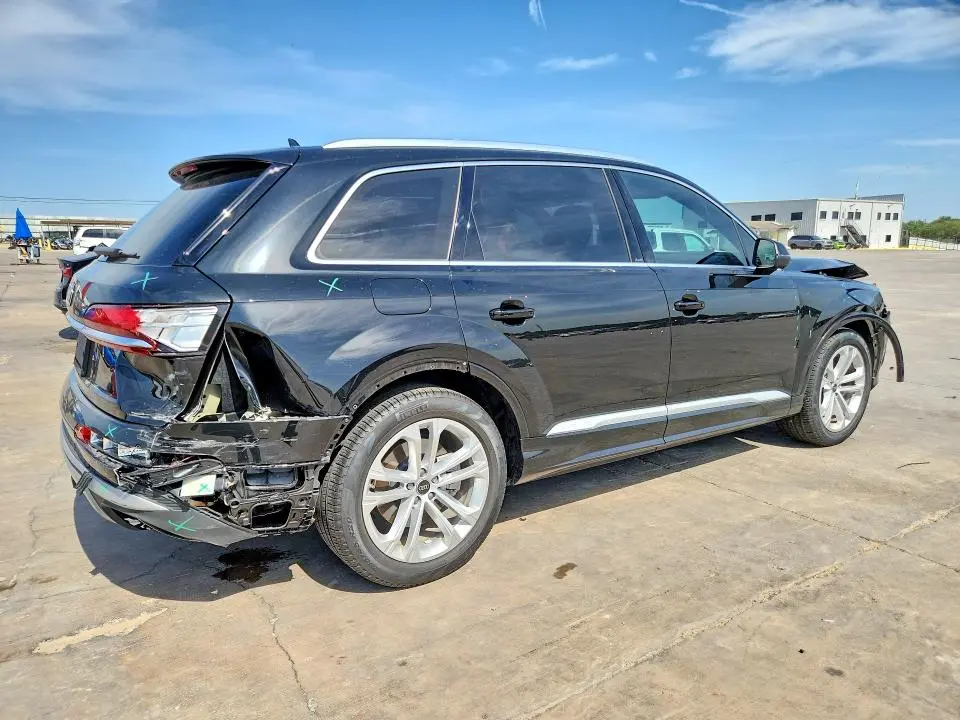 2025 AUDI Q7 PRESTIGE  