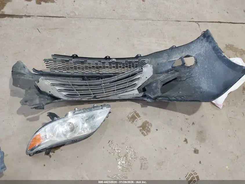 2015 TOYOTA SIENNA XLE 8 PASSENGER