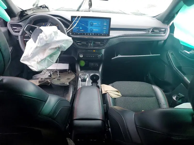 2025 FORD ESCAPE ST LINE  