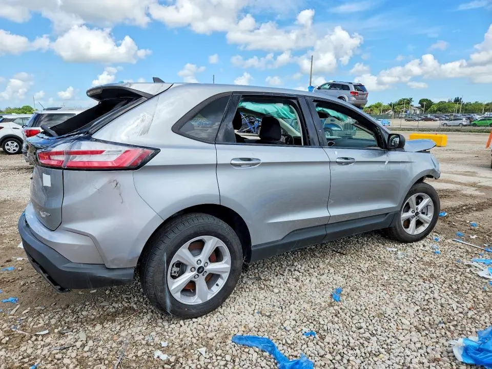 2024 FORD EDGE SE  