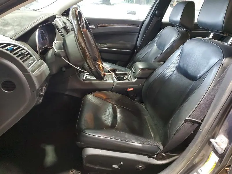 2016 CHRYSLER 300C   