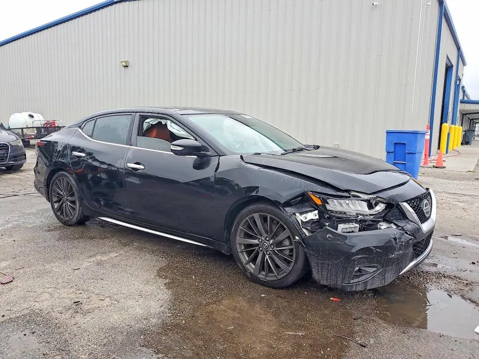 2019 NISSAN MAXIMA PLATINUM  