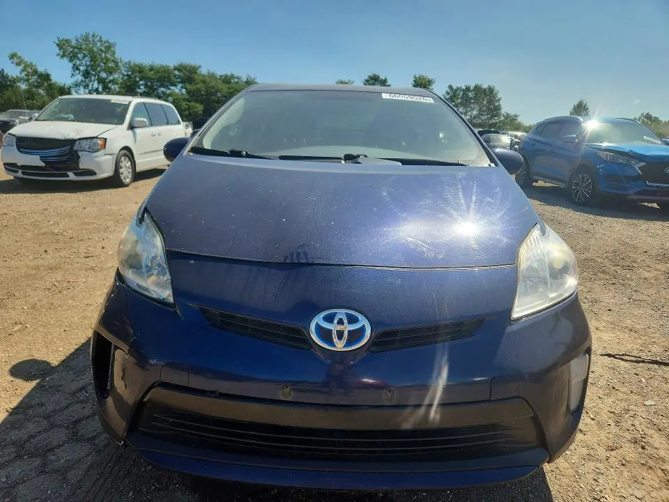2015 TOYOTA PRIUS TWO  