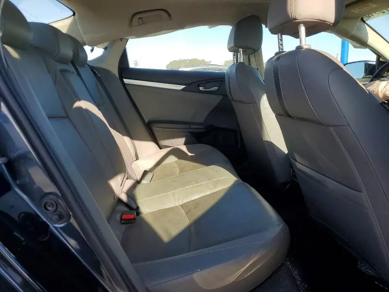 2017 HONDA CIVIC TOURING  