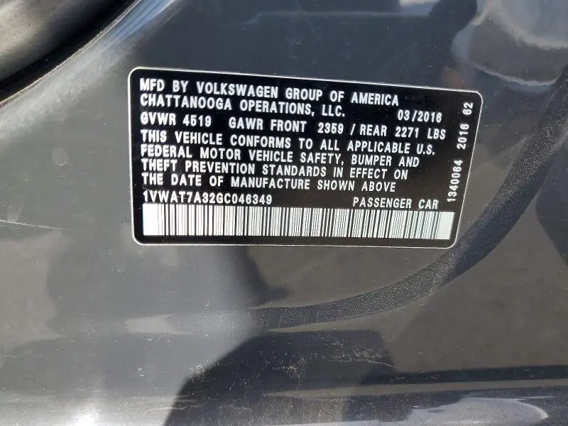 2016 VOLKSWAGEN PASSAT S  