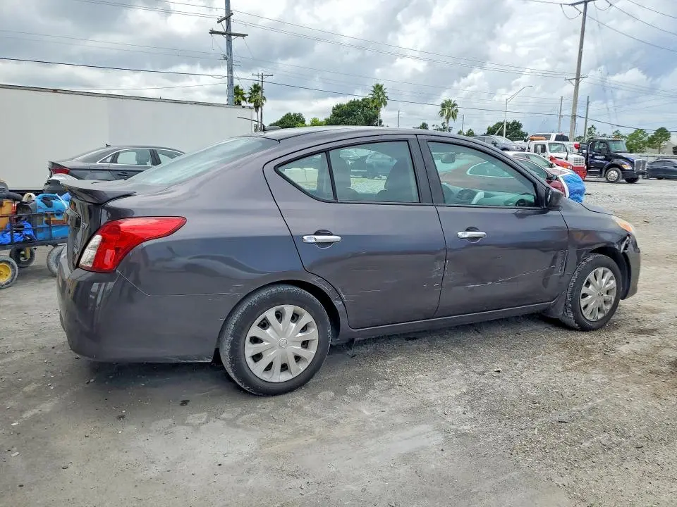 2015 NISSAN VERSA 1.6 SV  