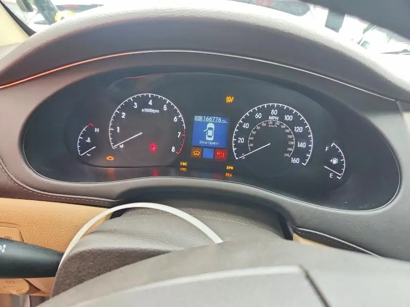 2011 HYUNDAI GENESIS 3.8L  