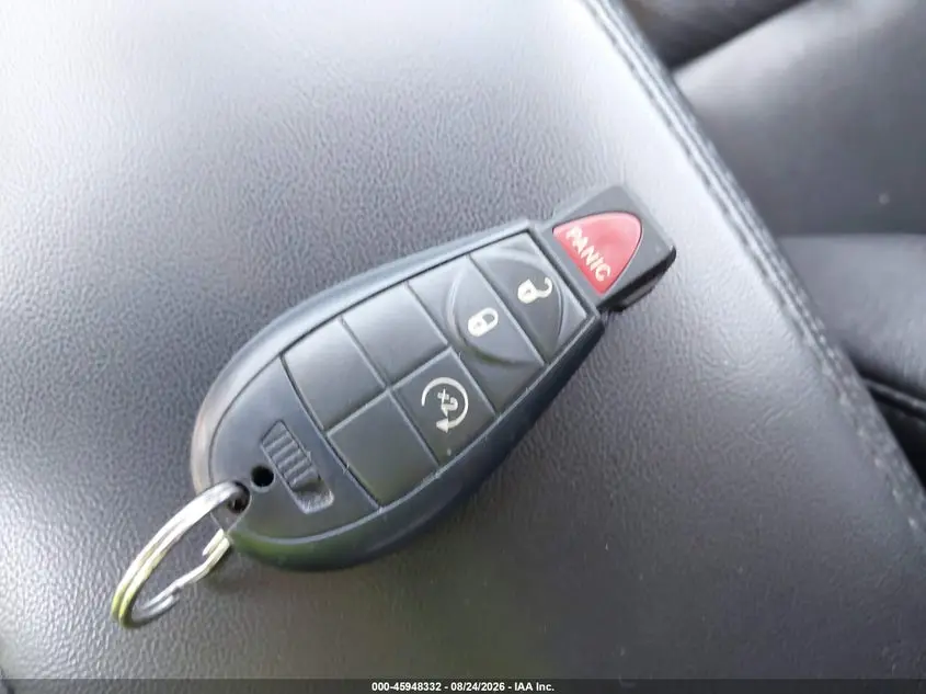 2011 JEEP GRAND CHEROKEE LAREDO