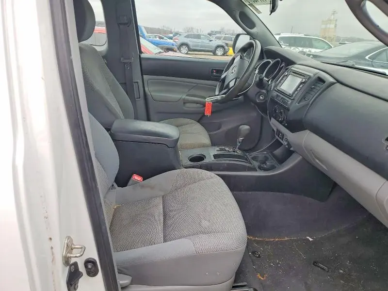 2014 TOYOTA TACOMA PRERUNNER V6  