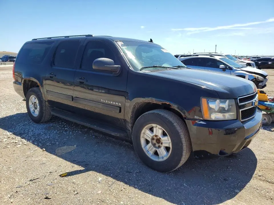 2010 CHEVROLET SUBURBAN K1500 LS  