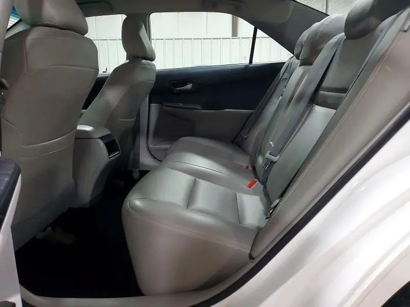 2014 TOYOTA CAMRY LE  