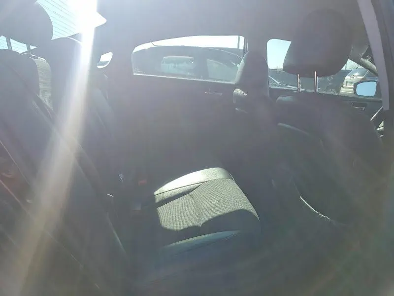 2012 HYUNDAI SONATA SE  