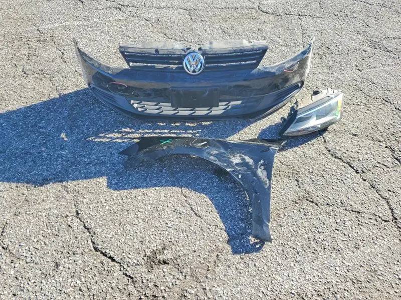 2014 VOLKSWAGEN JETTA BASE  
