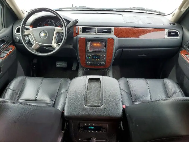 2013 CHEVROLET SUBURBAN K1500 LT  