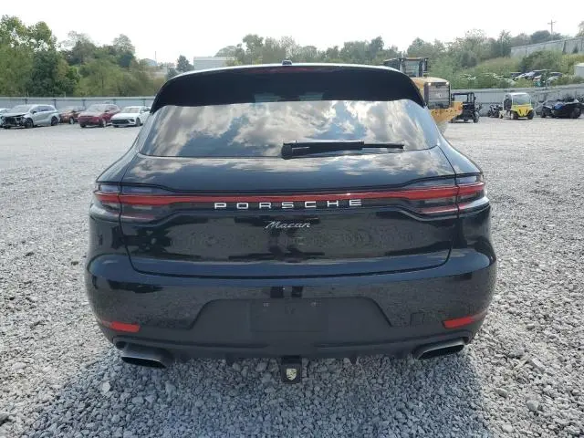 2019 PORSCHE MACAN