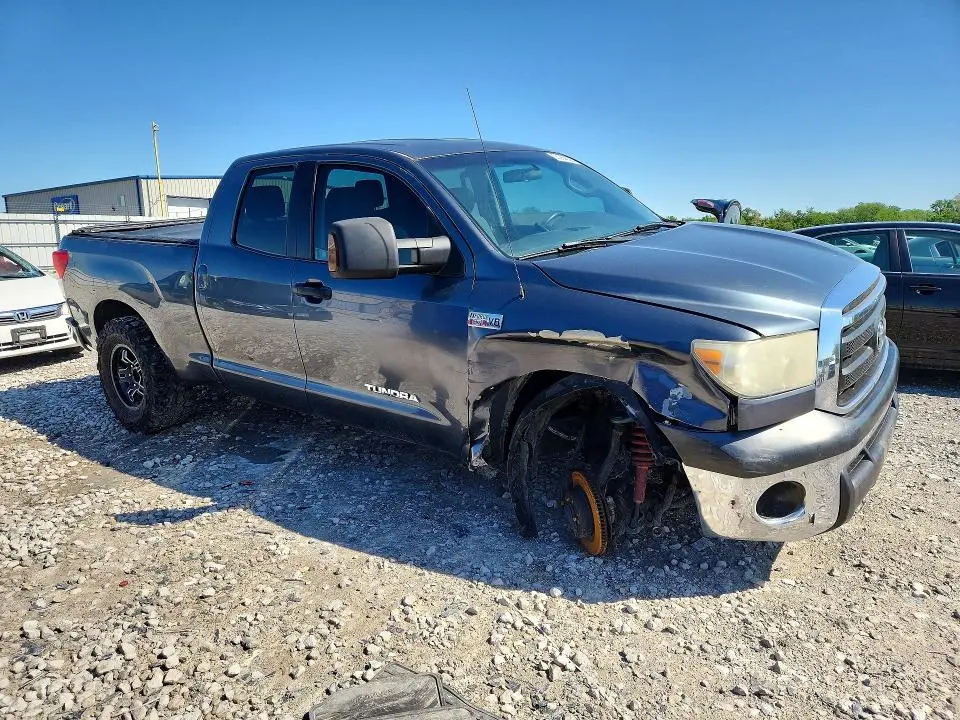 2010 TOYOTA TUNDRA   