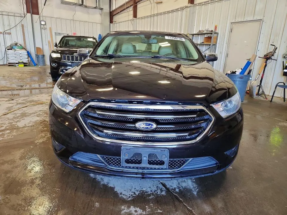 2013 FORD TAURUS LIMITED  