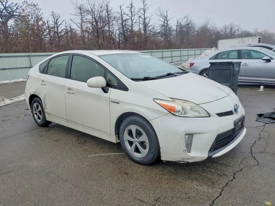 2013 TOYOTA PRIUS   