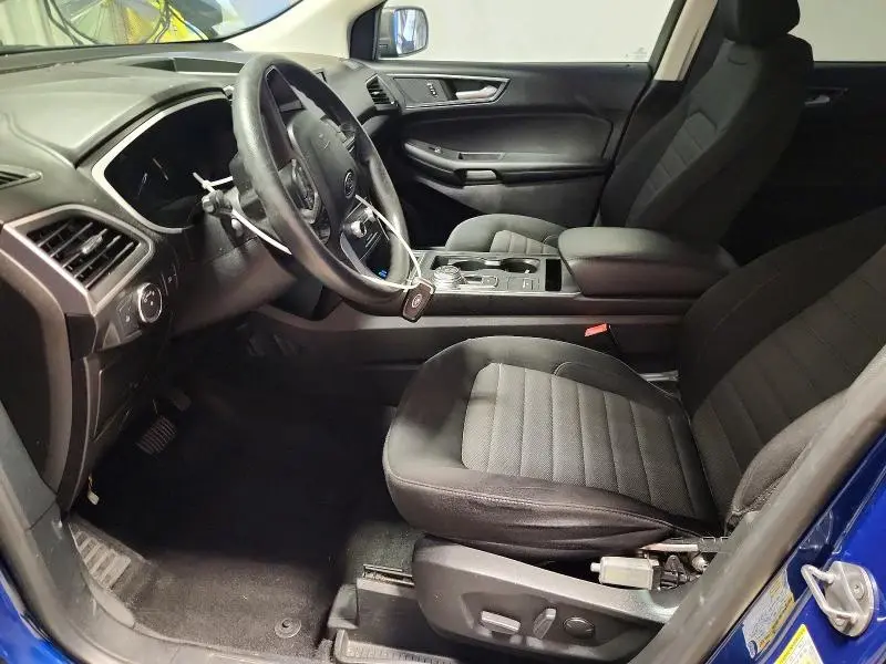 2021 FORD EDGE SE  
