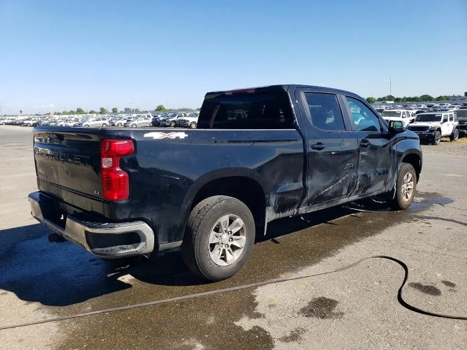 2023 CHEVROLET SILVERADO K1500 LT  