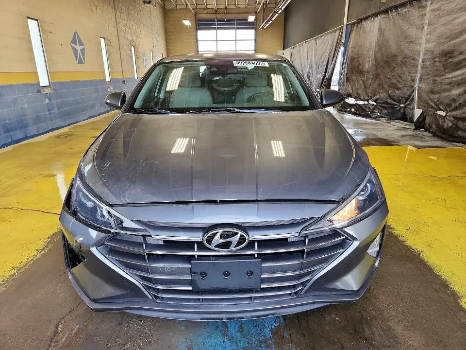 2019 HYUNDAI ELANTRA SEL  