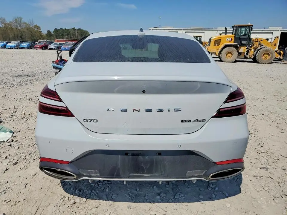 2022 GENESIS G70 3.3T STANDARD  