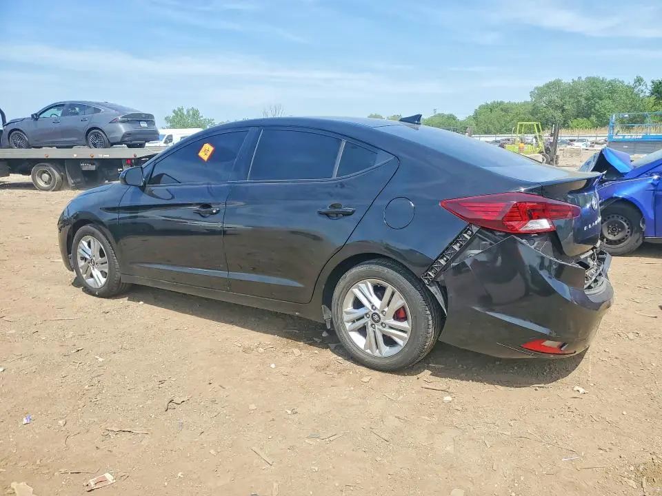 2020 HYUNDAI ELANTRA SEL  