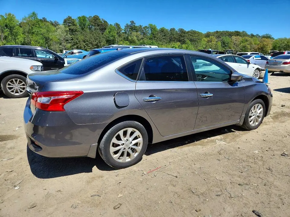 2018 NISSAN SENTRA SV  
