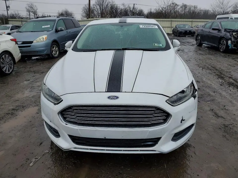 2013 FORD FUSION SE  