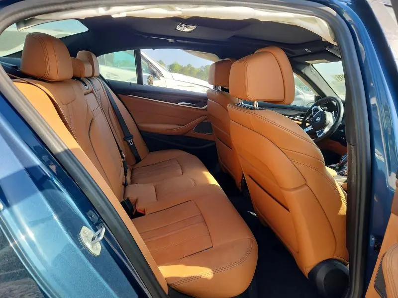 2023 BMW M550XI   