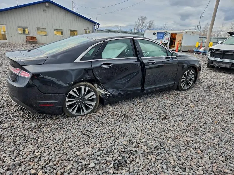 2019 LINCOLN MKZ RESERVE II  