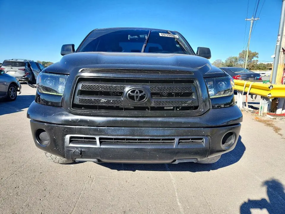 2013 TOYOTA TUNDRA   
