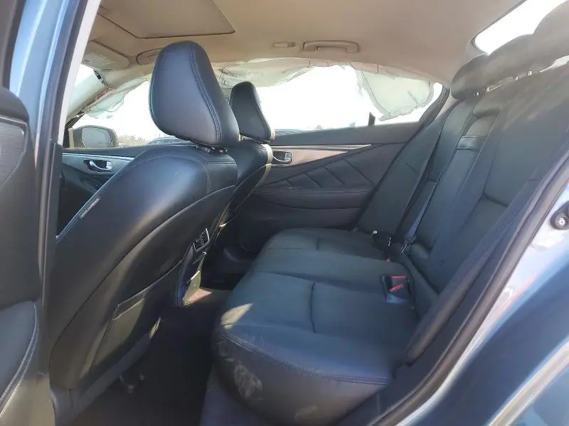 2016 INFINITI Q50 BASE  