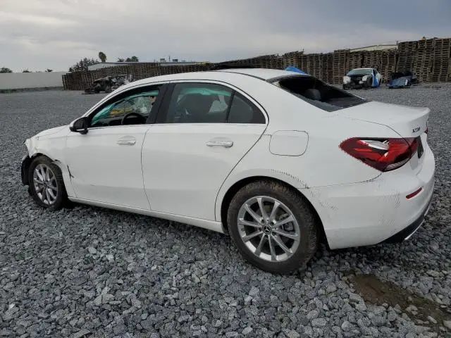 2019 MERCEDES-BENZ A 220  