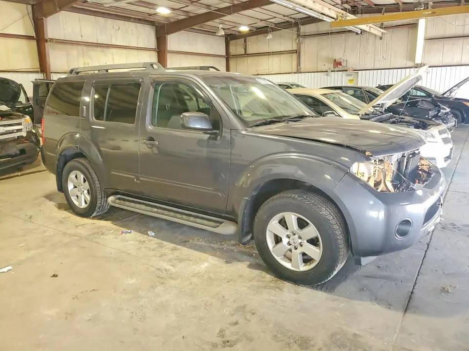 2012 NISSAN PATHFINDER S  