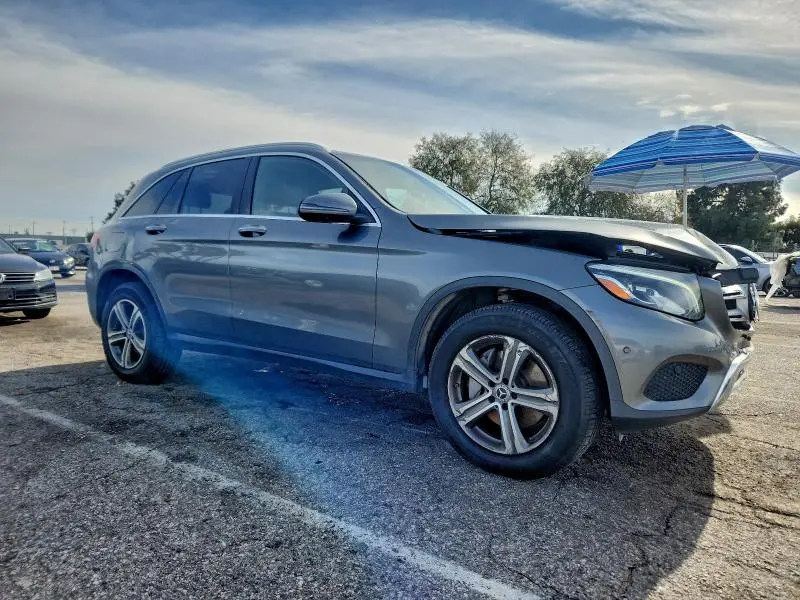 2019 MERCEDES-BENZ GLC 300 4MATIC  