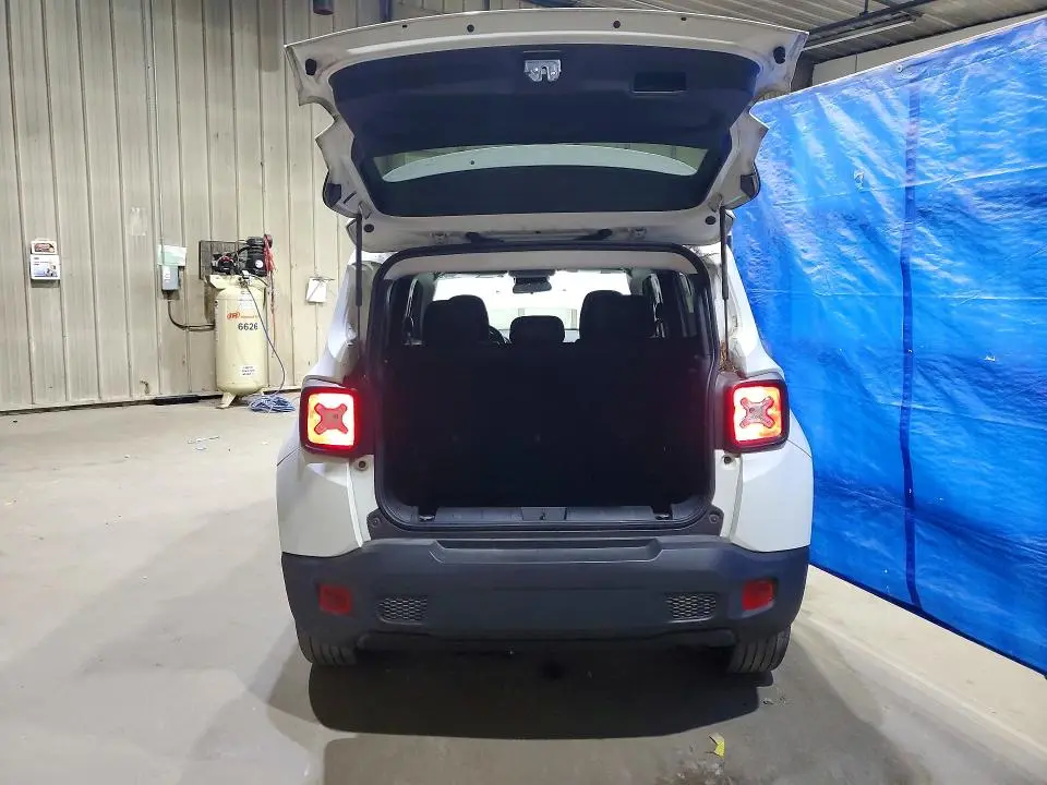 2019 JEEP RENEGADE LATITUDE  