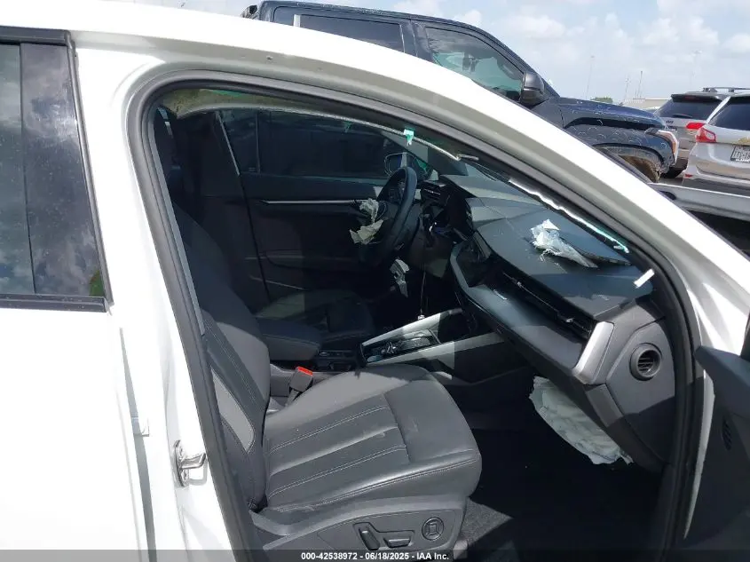 2024 AUDI A3 PREMIUM 40 TFSI FRONT-WHEEL DRIVE S TRONIC