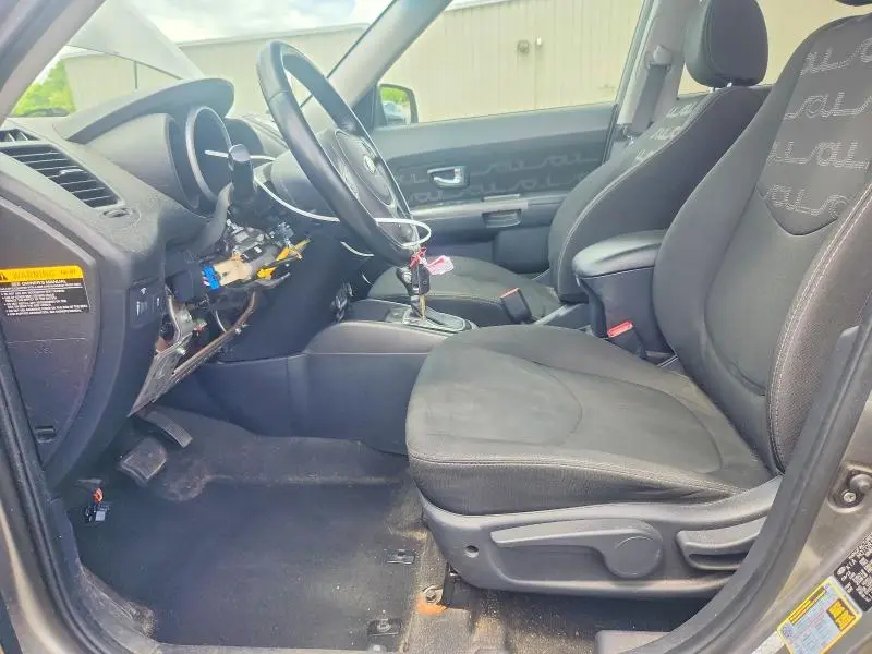 2013 KIA SOUL +  
