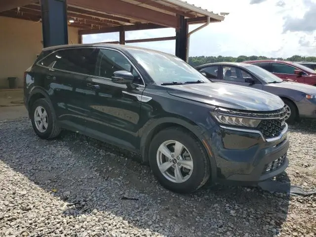 2022 KIA SORENTO LX  