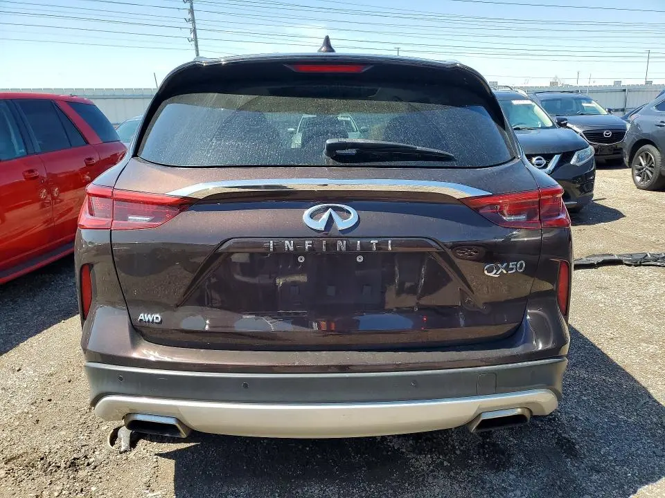 2020 INFINITI QX50 LUXE  