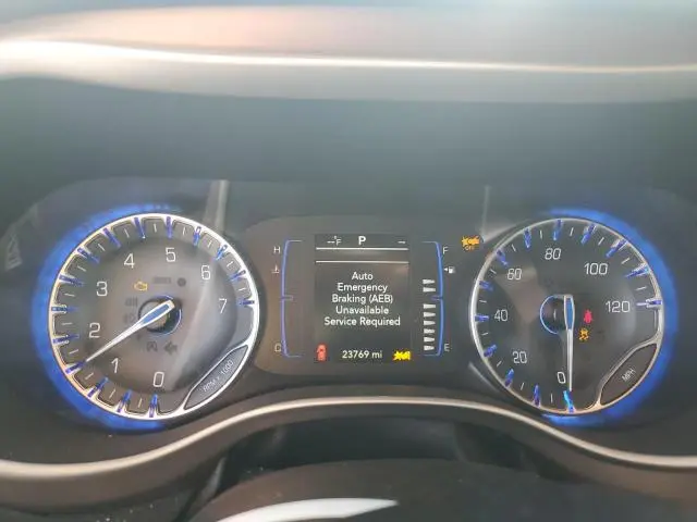 2021 CHRYSLER VOYAGER LX  