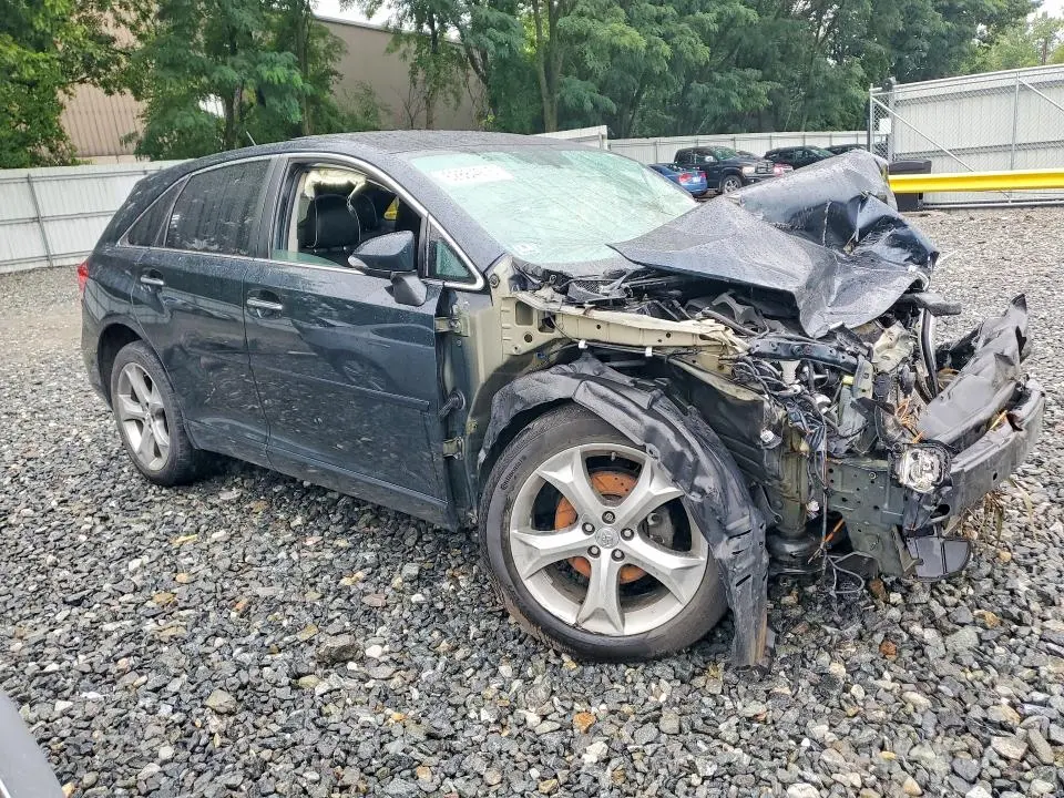 2015 TOYOTA VENZA LIMITED  