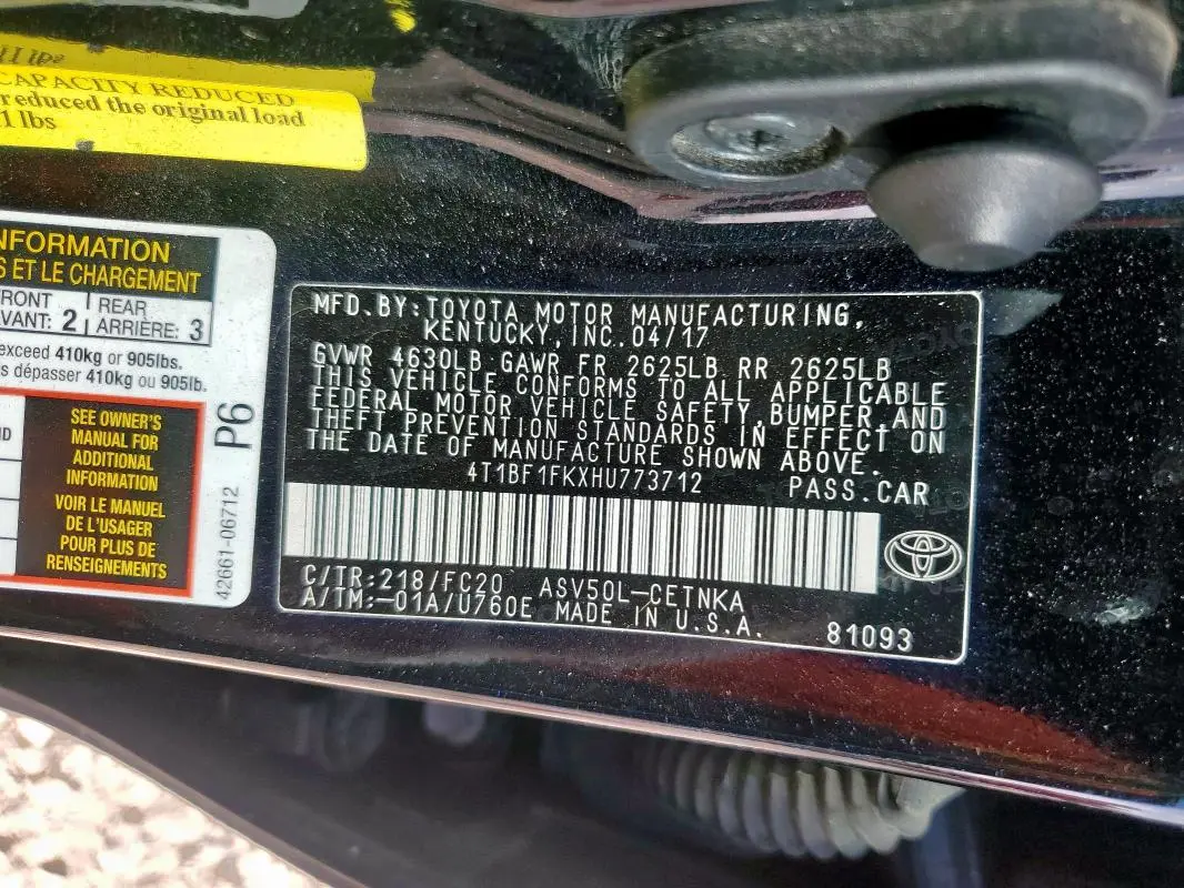 2017 TOYOTA CAMRY LE  