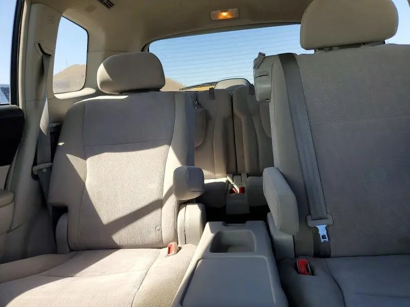 2012 TOYOTA HIGHLANDER BASE  