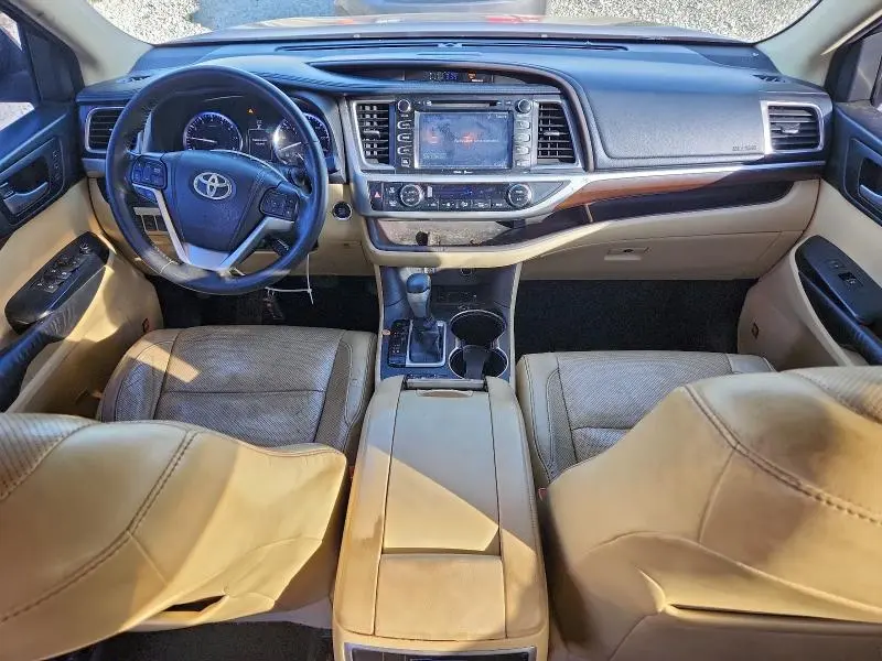 2015 TOYOTA HIGHLANDER LIMITED  