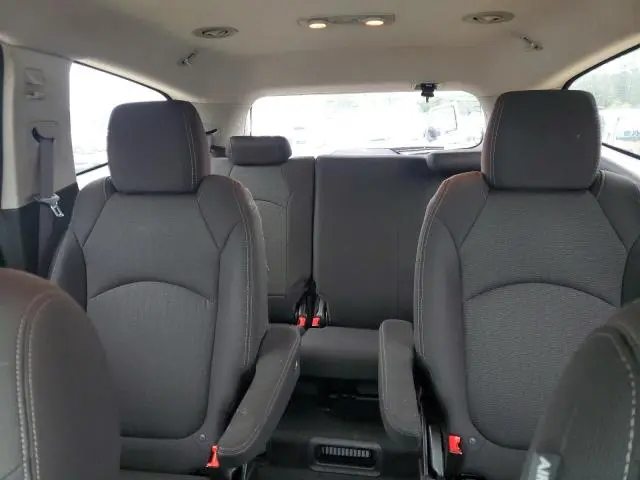 2014 CHEVROLET TRAVERSE LT  