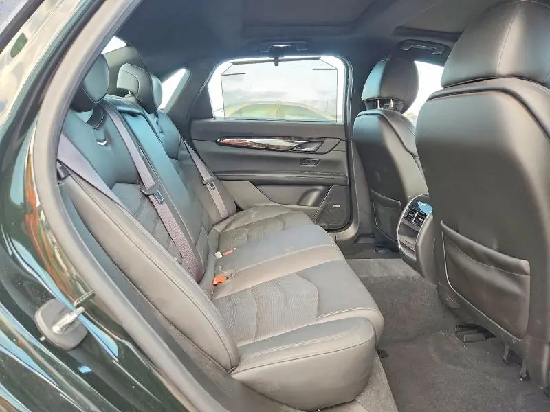 2017 CADILLAC CT6 LUXURY  