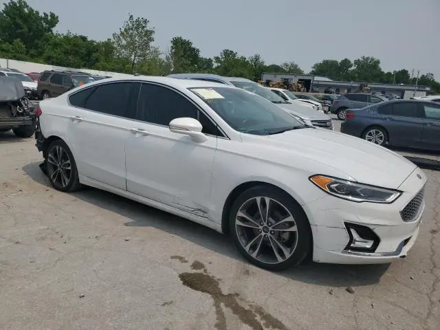 2019 FORD FUSION TITANIUM  